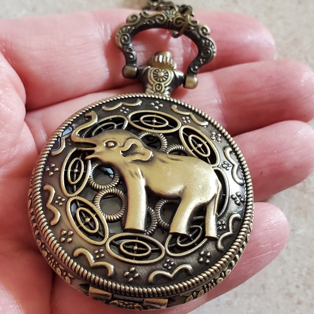 New elephant quartz pocket watch Bronze Color
